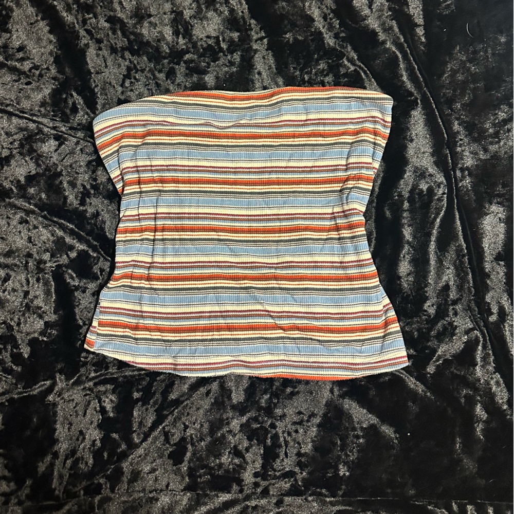 American Eagle ‘Soft & Sexy’ tube cropped top